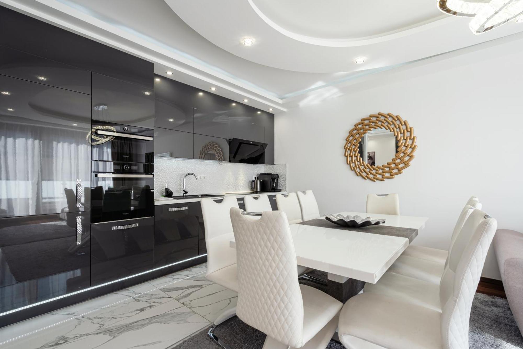 Kiraly 44 Luxury Apartment With Free Parking ブダペスト エクステリア 写真